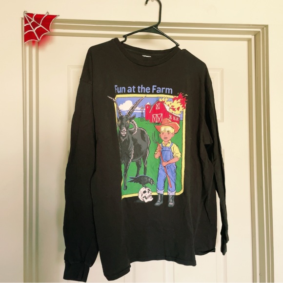 demon goat tee🔥 - Picture 2 of 3